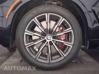 2026 BMW X5 Sports Activity Vehicle M60i xDrive – miniatura 9