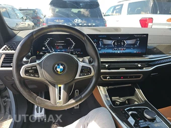 2026 BMW X5 Sports Activity Vehicle M60i xDrive - miniatura 11
