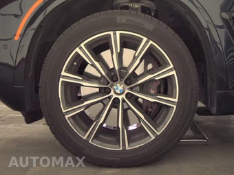 2026 BMW X5 Sports Activity Vehicle M60i xDrive - miniatura 9