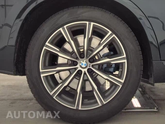 2026 BMW X5 Sports Activity Vehicle M60i xDrive - miniatura 11