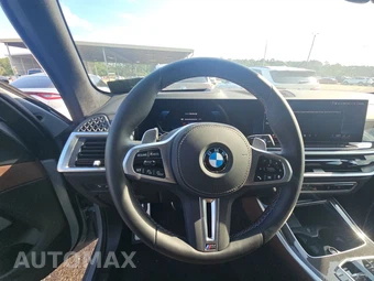 2026 BMW X5 Sports Activity Vehicle M60i xDrive – miniatura 10