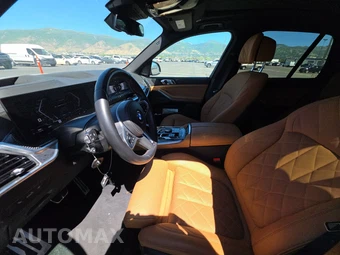 2026 BMW X5 Sports Activity Vehicle M60i xDrive - miniatura 7