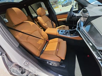 2026 BMW X5 Sports Activity Vehicle M60i xDrive - miniatura 14