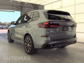 2026 BMW X5 Sports Activity Vehicle M60i xDrive - miniatura 8