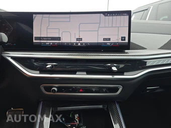 2026 BMW X5 Sports Activity Vehicle M60i xDrive - miniatura 17