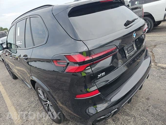 2026 BMW X5 Sports Activity Vehicle M60i xDrive - miniatura 6