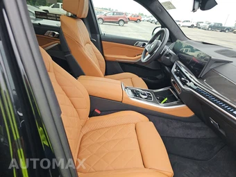 2026 BMW X5 Sports Activity Vehicle M60i xDrive - miniatura 8