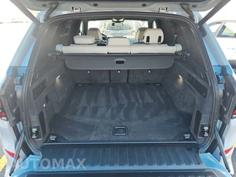 2026 BMW X5 Sports Activity Vehicle M60i xDrive – miniatura 17