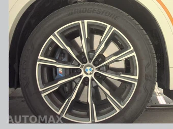 2026 BMW X5 Sports Activity Vehicle M60i xDrive - miniatura 10