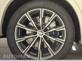 2026 BMW X5 Sports Activity Vehicle M60i xDrive - miniatura 11