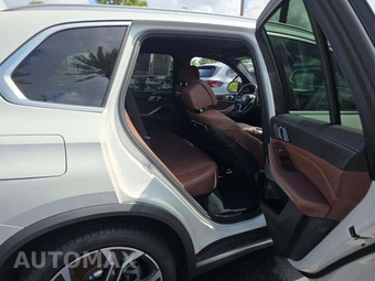 2026 BMW X5 Sports Activity Vehicle sDrive40i - miniatura 16