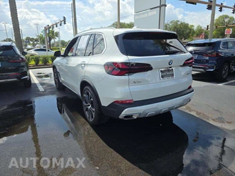 2026 BMW X5 Sports Activity Vehicle sDrive40i - miniatura 2