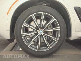 2026 BMW X5 Sports Activity Vehicle sDrive40i M SPORT LINE - miniatura 9