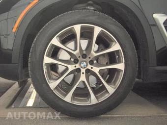 2026 BMW X5 Sports Activity Vehicle xDrive40i - miniatura 9