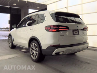 2026 BMW X5 Sports Activity Vehicle xDrive40i - miniatura 8
