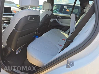 2026 BMW X5 Sports Activity Vehicle xDrive40i - miniatura 13