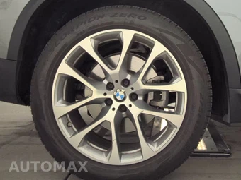 2026 BMW X5 Sports Activity Vehicle xDrive40i - miniatura 11