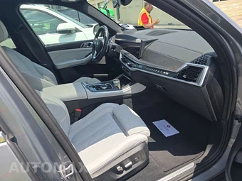 2026 BMW X5 Sports Activity Vehicle xDrive40i - miniatura 8