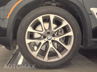 2026 BMW X5 Sports Activity Vehicle xDrive40i - miniatura 9