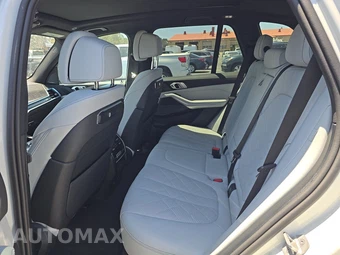 2026 BMW X5 Sports Activity Vehicle xDrive40i - miniatura 13