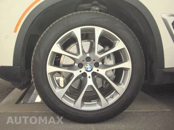 2026 BMW X5 Sports Activity Vehicle xDrive40i - miniatura 9