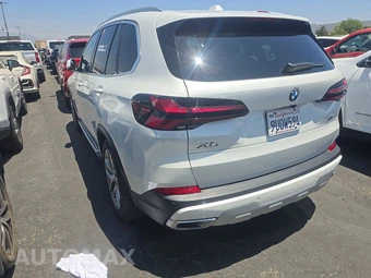 2026 BMW X5 Sports Activity Vehicle xDrive40i - miniatura 6