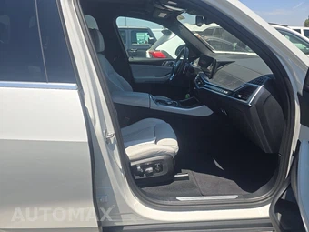 2026 BMW X5 Sports Activity Vehicle xDrive40i - miniatura 8
