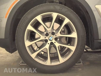 2026 BMW X5 Sports Activity Vehicle xDrive40i - miniatura 9