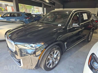 2026 BMW X5 Sports Activity Vehicle xDrive40i
