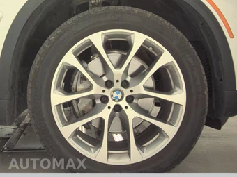 2026 BMW X5 Sports Activity Vehicle xDrive40i - miniatura 10
