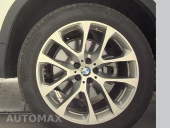 2026 BMW X5 Sports Activity Vehicle xDrive40i - miniatura 11