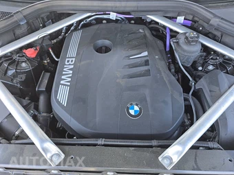 2026 BMW X5 Sports Activity Vehicle xDrive40i - miniatura 16