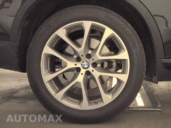 2026 BMW X5 Sports Activity Vehicle xDrive40i - miniatura 11