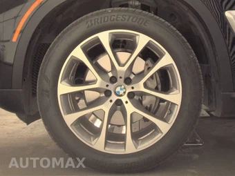 2026 BMW X5 Sports Activity Vehicle xDrive40i - miniatura 9