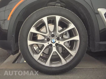 2026 BMW X5 Sports Activity Vehicle xDrive40i - miniatura 9