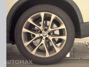 2026 BMW X5 Sports Activity Vehicle xDrive40i - miniatura 12
