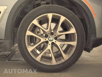 2026 BMW X5 Sports Activity Vehicle xDrive40i - miniatura 10