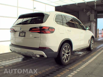 2026 BMW X5 Sports Activity Vehicle xDrive40i - miniatura 5