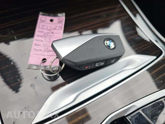 2026 BMW X5 Sports Activity Vehicle xDrive40i - miniatura 8