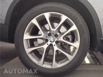2026 BMW X5 Sports Activity Vehicle xDrive40i - miniatura 11