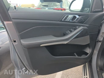 2026 BMW X5 Sports Activity Vehicle xDrive40i - miniatura 15