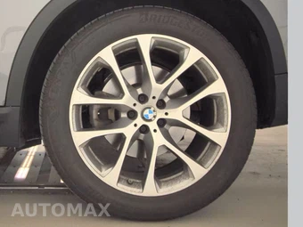 2026 BMW X5 Sports Activity Vehicle xDrive40i - miniatura 12