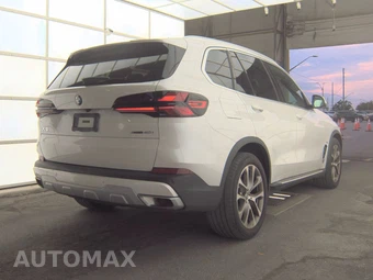 2026 BMW X5 Sports Activity Vehicle xDrive40i - miniatura 5
