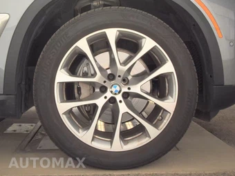 2026 BMW X5 Sports Activity Vehicle xDrive40i - miniatura 10