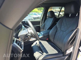 2026 BMW X5 Sports Activity Vehicle xDrive40i - miniatura 3