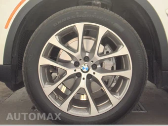 2026 BMW X5 Sports Activity Vehicle xDrive40i - miniatura 9