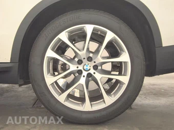 2026 BMW X5 Sports Activity Vehicle xDrive40i - miniatura 12