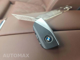 2026 BMW X5 Sports Activity Vehicle xDrive40i M SPORT LINE - miniatura 8