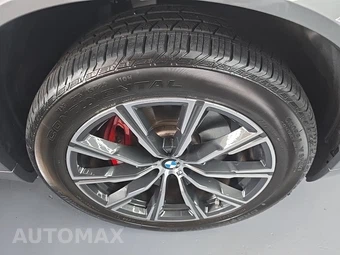 2026 BMW X5 Sports Activity Vehicle xDrive40i M SPORT LINE – miniatura 24