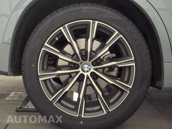 2026 BMW X5 Sports Activity Vehicle xDrive40i M SPORT LINE - miniatura 11